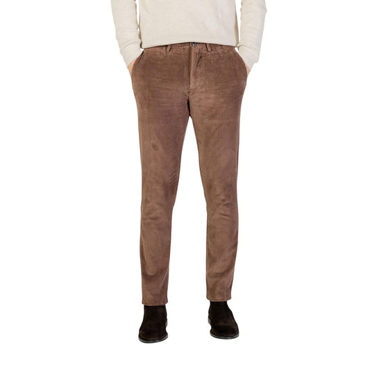 Trousers by Borghese for men in stretch cotton brown features an on trend silhouette, showcasing a sophisticated slim with a long and for an on trend finish.