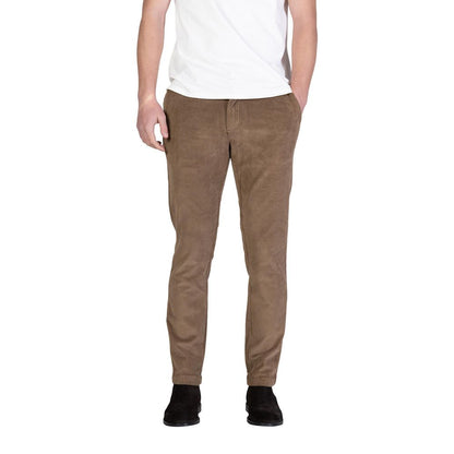 Trousers by Borghese for men in stretch cotton brown presents a perennial silhouette, meticulously tailored with a slim cut, long finish, and an elegant .