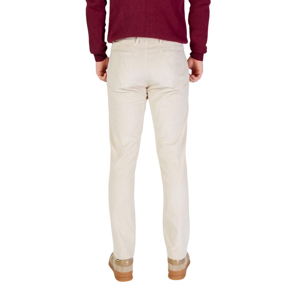Pants by Borghese for men in stretch cotton beige features a enduring silhouette, showcasing a enduring slim and long with a for a premium, tailored aesthetic.