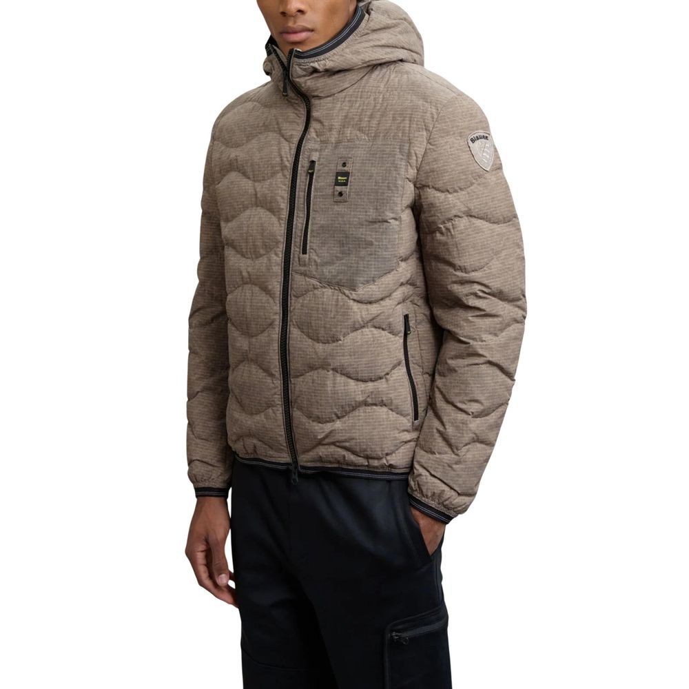Hooded Overcoat by Blauer for men in polyester brown showcases a architectural silhouette, artfully detailed with a distinctive hooded neckline and functional thermal, lightweight, pockets, hooded & insulated for a architectural finish.
