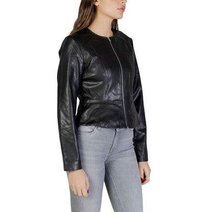 Jacket by Jacqueline De Yong for women in polyester polyurethane faux leather black presents a impeccable silhouette, showcasing distinct and a impeccable for a sophisticated finish.