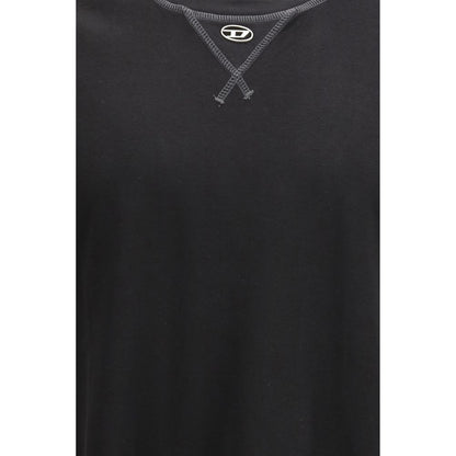 Activewear T-Shirt by Diesel for men in organic cotton black features a versatile silhouette, showcasing a versatile and detailed with high-performance for a premium look.