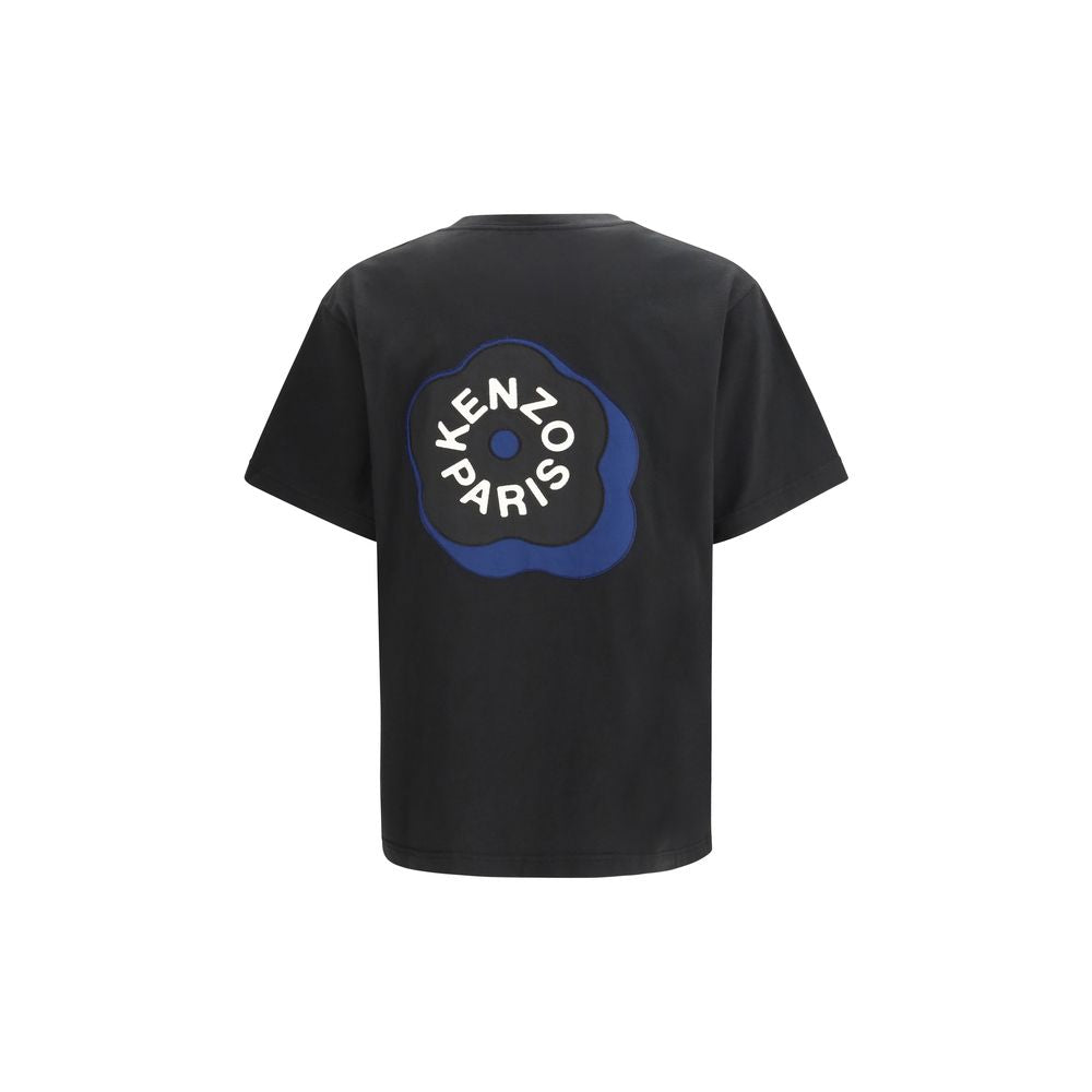 T-Shirt by Kenzo for men in cotton military-green & black features an on trend silhouette, perfectly showcasing a on trend and for an elevated aesthetic.