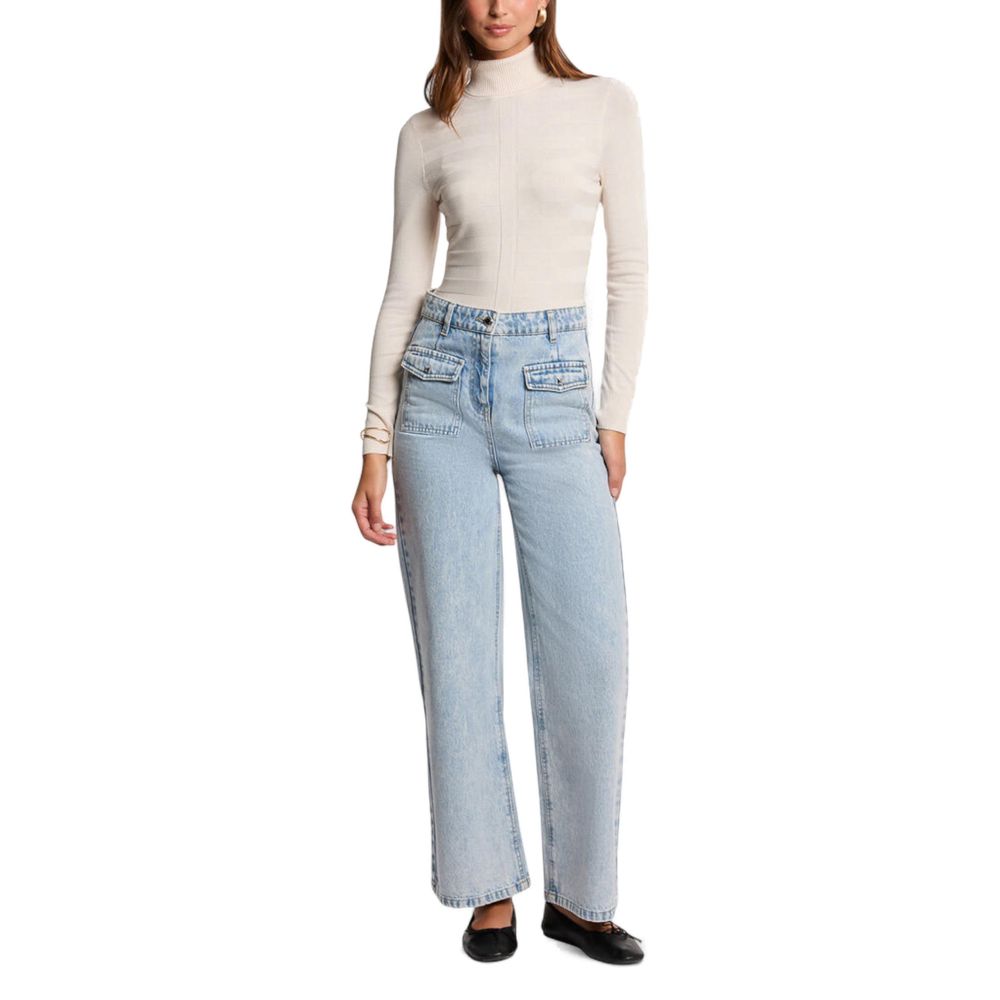 This Sweater by Morgan De Toi for women in polyamide viscose beige presents a understated silhouette, featuring a sophisticated turtle neckline and for a understated finish.