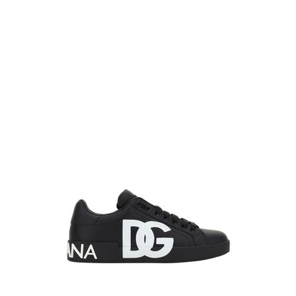 Sneakers by Dolce & Gabbana for men in bos taurus calfskin leather black, signature & monogram presents a sumptuous silhouette, artfully capturing the essence of the Men's Fashion Bos Taurus Calfskin Leather Sneakers with its sumptuous fashion style design.