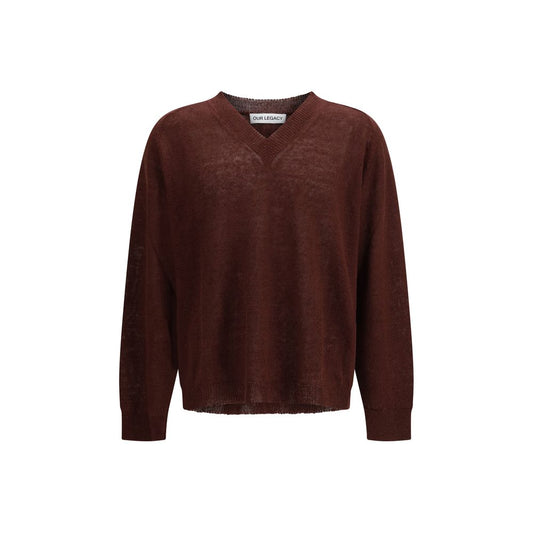 Sweatshirt by Our Legacy for men in linen & cotton bordeaux features an magnificent silhouette, showcasing a sophisticated v-neck neckline and long-sleeve detail for a truly magnificent finish.