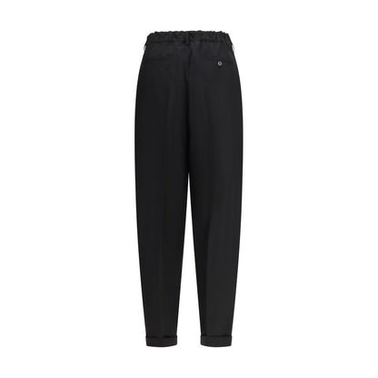 Casual Pants by Marni for men in wool black & natural features an sophisticated and relaxed-fit & regular-fit with a precise long, creating a sophisticated and sophisticated silhouette.