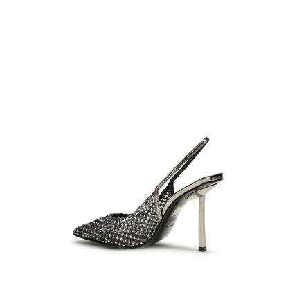 High-Heel Stiletto Pumps Heels by LE SILLA for women in nylon satin & bos taurus calf leather black & natural features a effortless chic silhouette, showcasing the Play Women's Nylon Satin & Bos Taurus Calf Leather High-Heel Stiletto Pumps Heels design with a effortless chic stiletto high-heel and for a effortless chic finish.