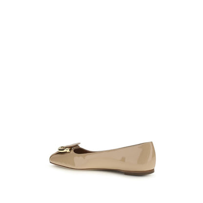 Ballet Flat Shoes by Ferragamo for women in bos taurus calf leather beige features an captivating silhouette, showcasing the captivating style of the Gancini Women's Bos Taurus Calf Leather Ballet Flat Shoes with its distinct and refined .