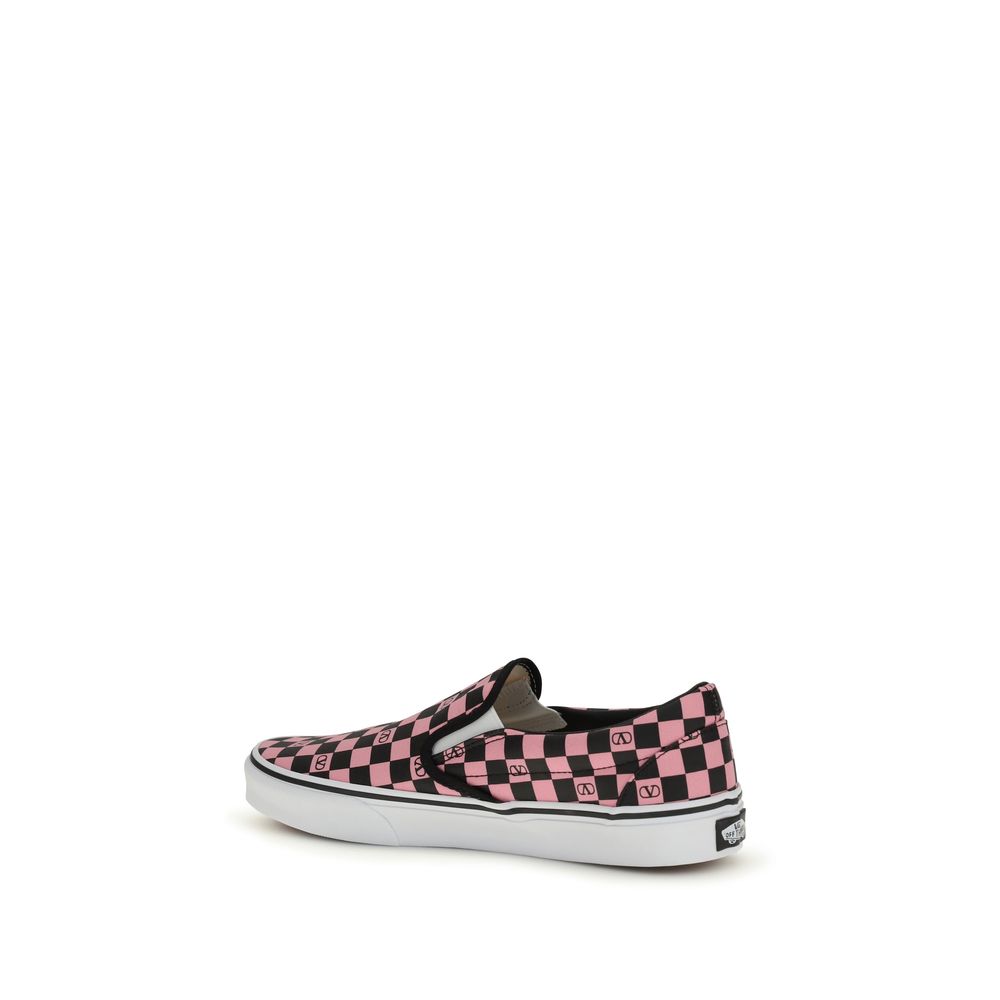 Sneakers by Valentino Garavani for men in cotton & rubber multicolor & print features an timeless silhouette from the Men's Low Top Slip On Cotton & Rubber Sneakers collection, showcasing a signature low-top slip-on style with an timeless finish.