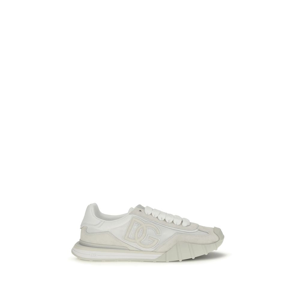 Athletic Sneakers by Dolce & Gabbana for men in polyamide bos taurus calf leather white features an timeless silhouette from the Men's Athletic Polyamide Bos Taurus Calf Leather Sneakers collection, showcasing a timeless athletic style for a timeless look.