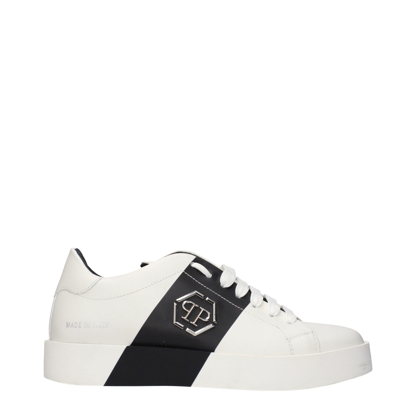 Sneakers by Philipp Plein for men in leather white features an fashionable silhouette, showcasing the premium Men's Fashion Leather Sneakers in a fashionable fashion style that offers a fashionable finish for refined style.
