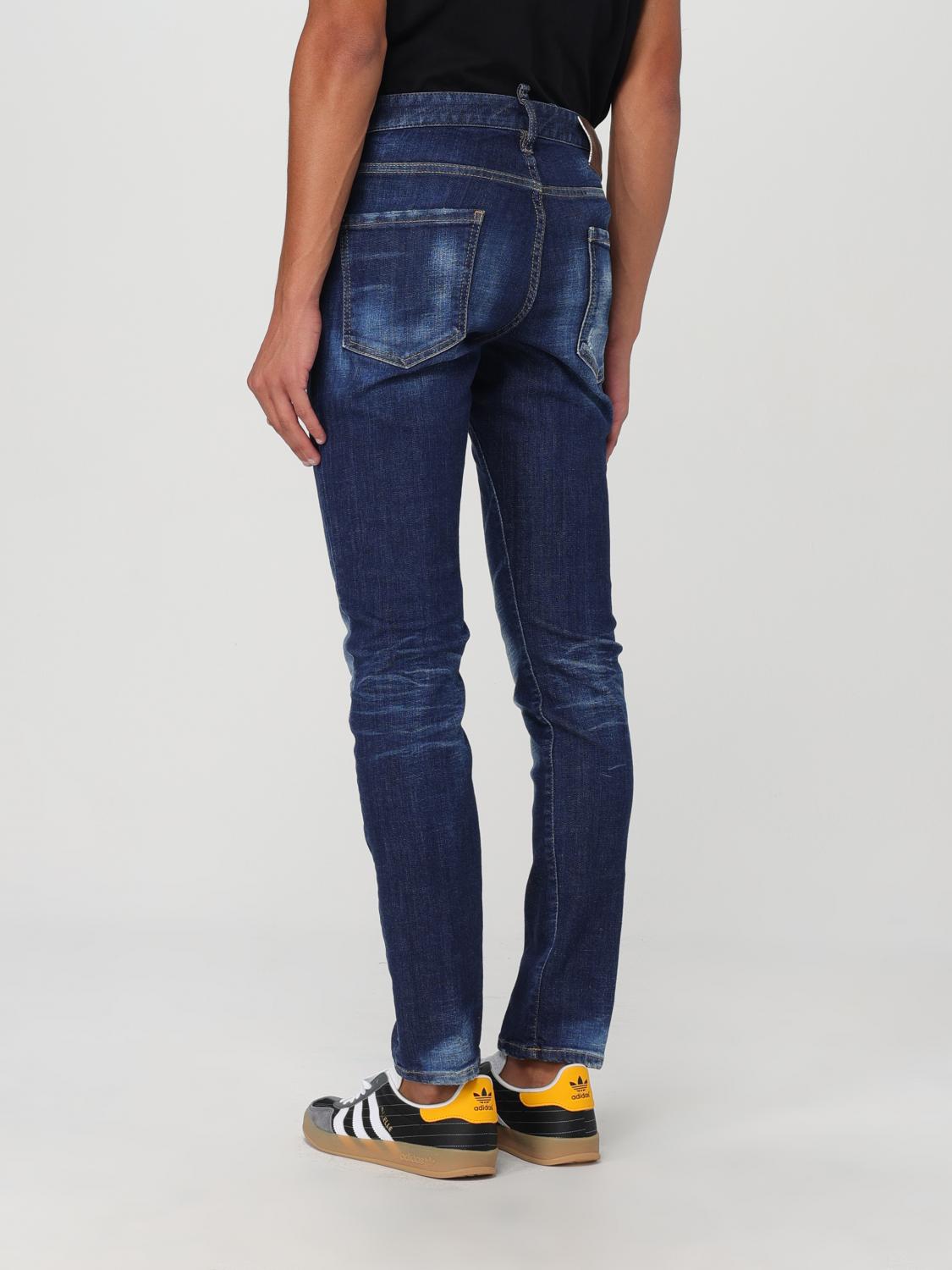 Jeans by Dsquared² for men in denim cotton blue features an refined tailoring silhouette, showcasing a premium skinny, regular-fit & slim with a and long cut for a refined tailoring look.