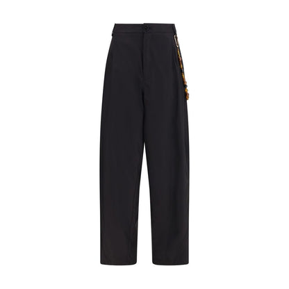 Casual Pants by Darkpark for women in cotton black features an sartorial straight-leg & regular-fit and long with a high rise cut for a sartorial finish.