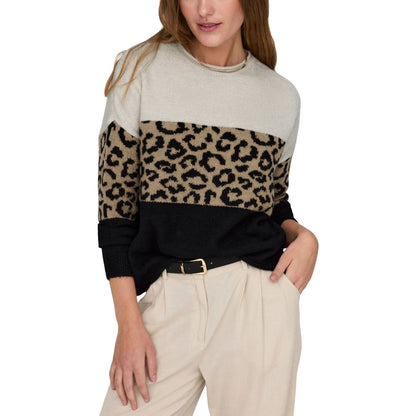 Sweatshirt by Only for women in marabou & polyester showcases a slouchy chic silhouette, artfully detailed with a slouchy chic and for a slouchy chic finish.