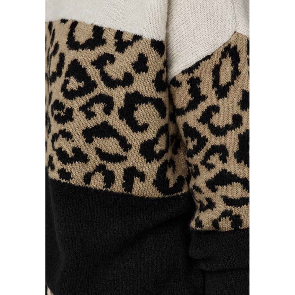 Sweatshirt by Only for women in marabou & polyester features an provocated silhouette, detailed with a provocated and a refined for a sophisticated aesthetic.