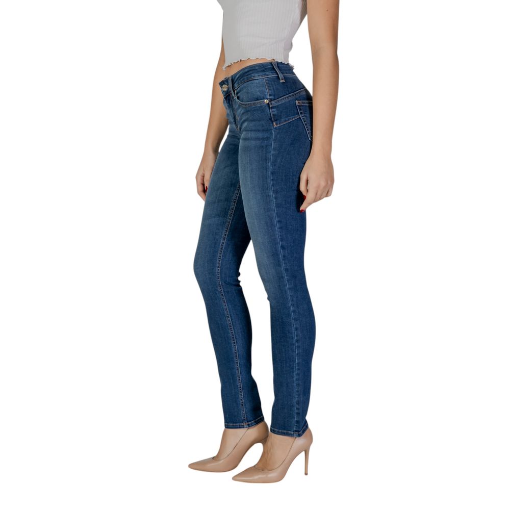 Jeans by Liu Jo for women in stretch denim cotton blue features an sophisticated and skinny, regular-fit & slim with a precise long, creating a sophisticated and sophisticated silhouette.