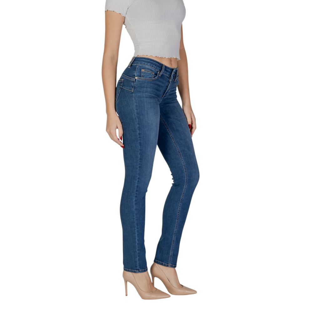 Jeans by Liu Jo for women in stretch denim cotton blue features an sartorial skinny, regular-fit & slim and long with a cut for a sartorial finish.