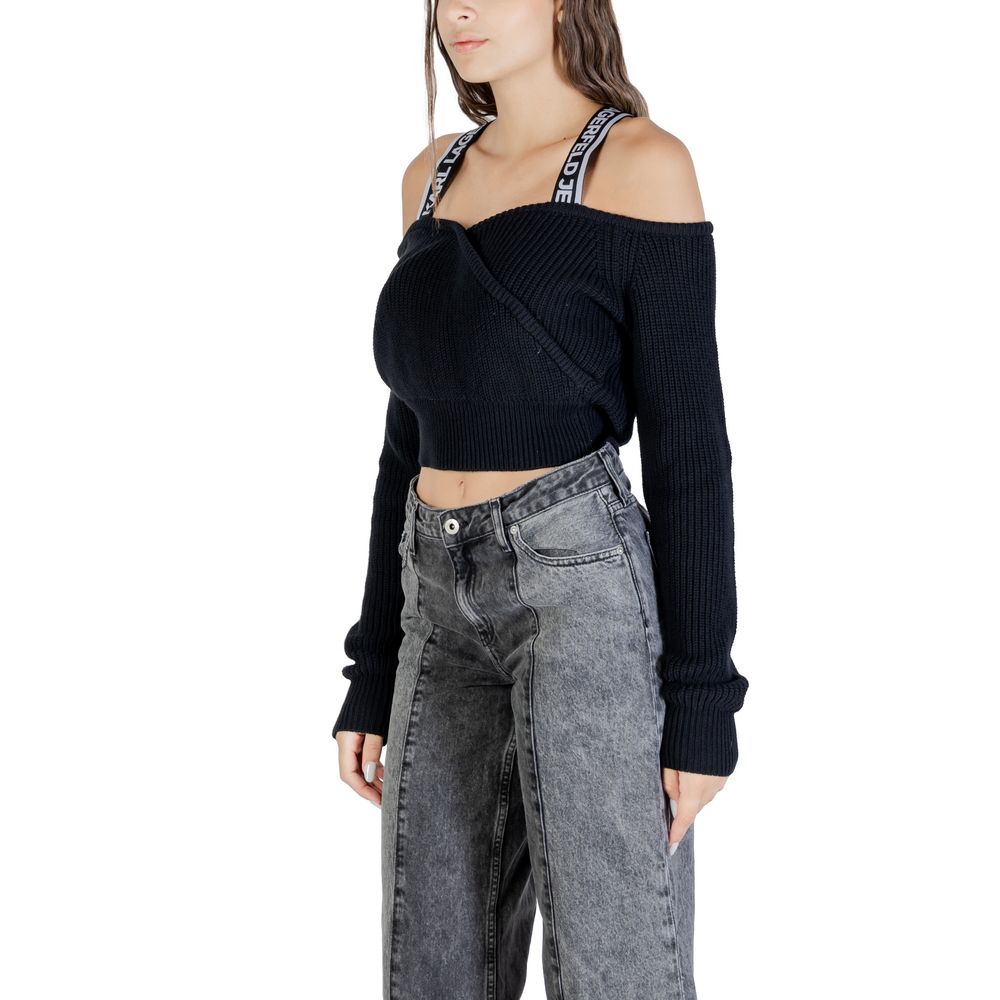 Sweatshirt by Karl Lagerfeld for women in wool cotton black features a unrivaled silhouette with a refined and unrivaled detailing for a sophisticated look.
