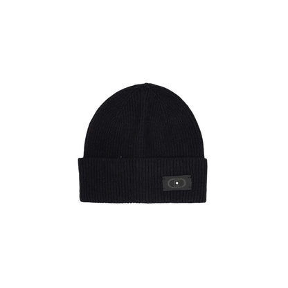 Beanie Hat by Liu Jo for women in poly wool black features a athleisure-luxe silhouette, artfully capturing the essence of the athleisure-luxe Poly Wool Beanie Hat design for a sophisticated look.