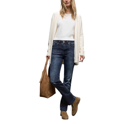 Jeans by Street One for women in stretch denim cotton blue features an refined tailoring silhouette, showcasing a premium skinny & slim with a and long cut for a refined tailoring look.
