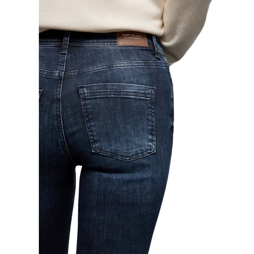 Jeans by Street One for women in stretch denim cotton blue features a polished silhouette with a polished skinny & slim, reaching a polished long and finished with a polished .