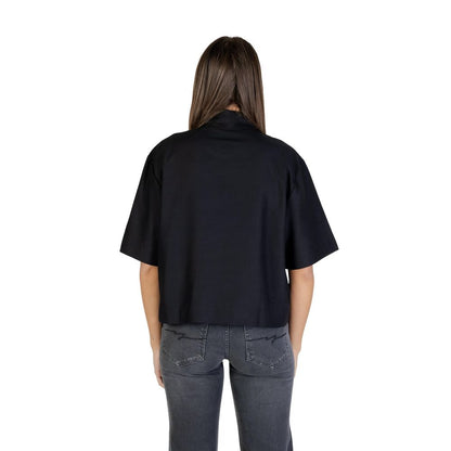 Shirt by Colcci for women in cotton modal & viscose black features an polished silhouette, showcasing a sophisticated and detail for a truly polished finish.