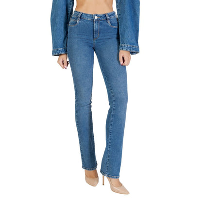 Jeans by Colcci for women in stretch denim cotton blue features an refined tailoring silhouette, showcasing a premium skinny with a high rise and long cut for a refined tailoring look.