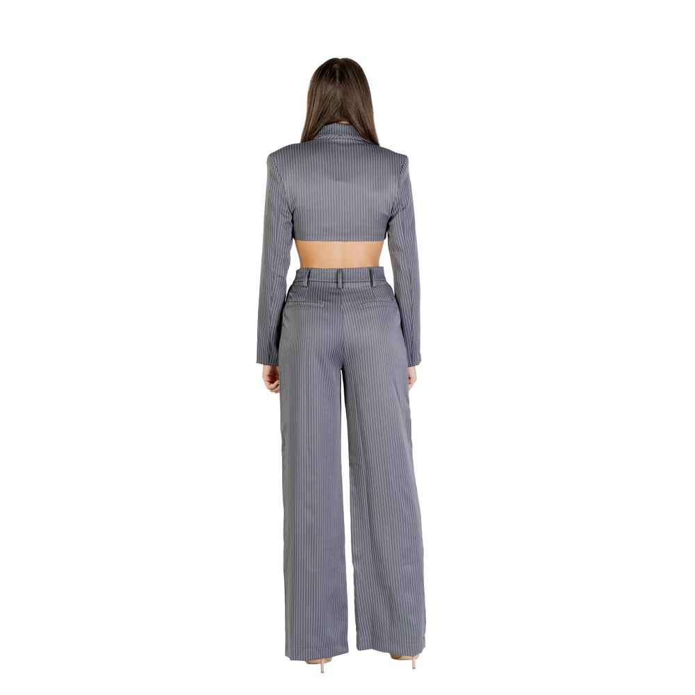 One-Piece by Colcci for women in stretch viscose polyester gray showcases a beautiful silhouette, elegantly detailed with a beautiful and for a sophisticated, beautiful finish.