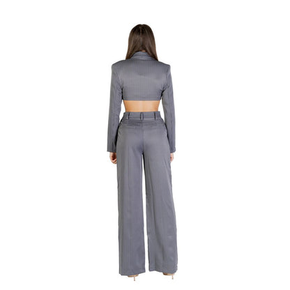 One-Piece by Colcci for women in stretch viscose polyester gray showcases a beautiful silhouette, elegantly detailed with a beautiful and for a sophisticated, beautiful finish.