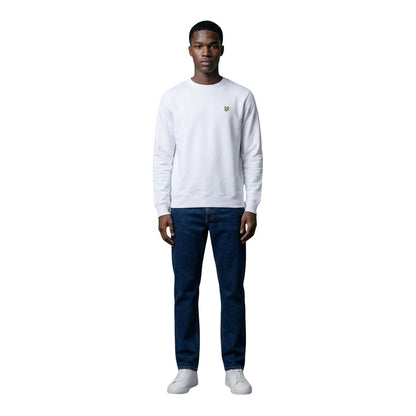 Activewear Sweatshirt by Lyle & Scott for men in cotton white showcases a versatile silhouette, artfully detailed with a versatile crew neckline and for a versatile finish with .