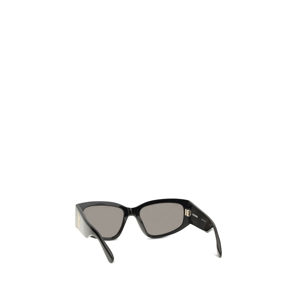 Sunglasses by Balenciaga for women in stretch viscose polyester black features an timeless with black coloured frame frames and for a timeless finish.