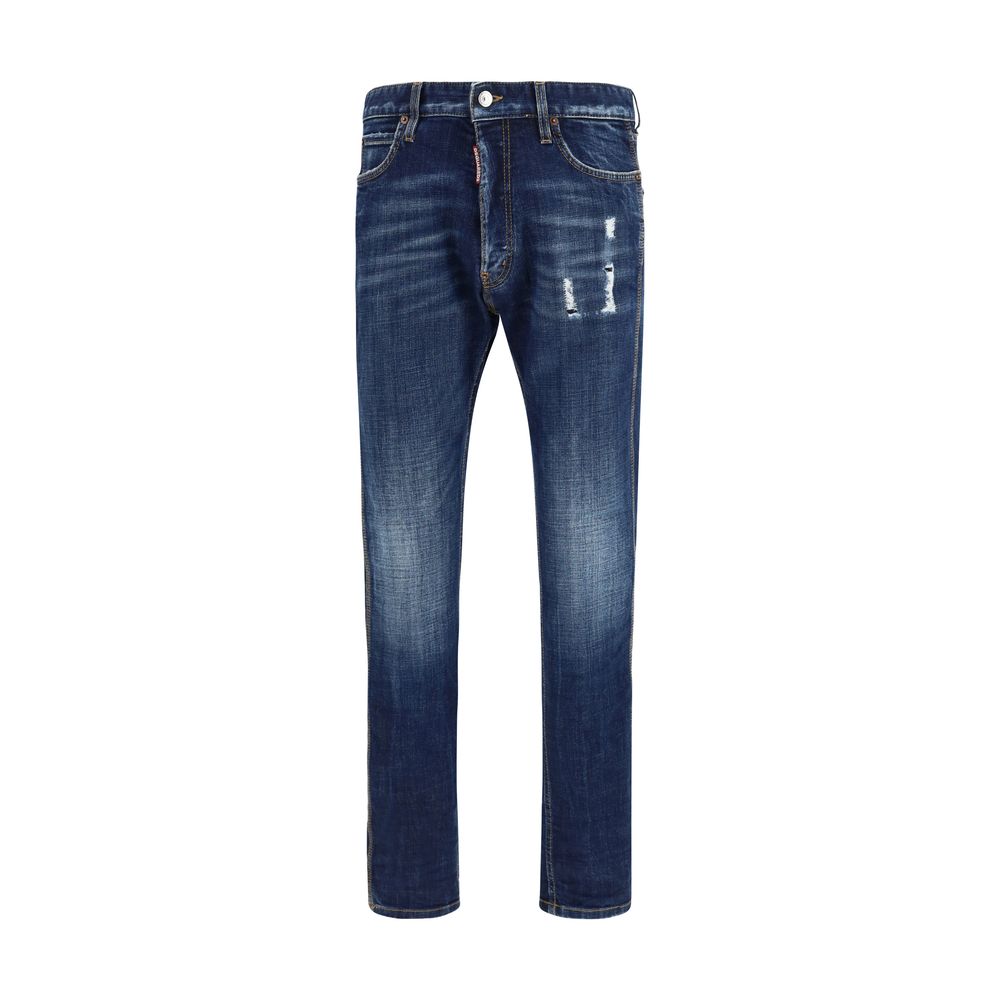 Jeans by Dsquared² for men in denim cotton blue features a polished silhouette with a polished regular-fit, reaching a polished long and finished with a polished .