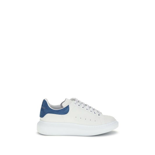 Sneakers by Alexander McQueen for men in bos taurus calf leather white presents a impeccable silhouette as Men's Fashion Bos Taurus Calf Leather Sneakers, expertly defined by a impeccable fashion style for a impeccable, high-fashion look.