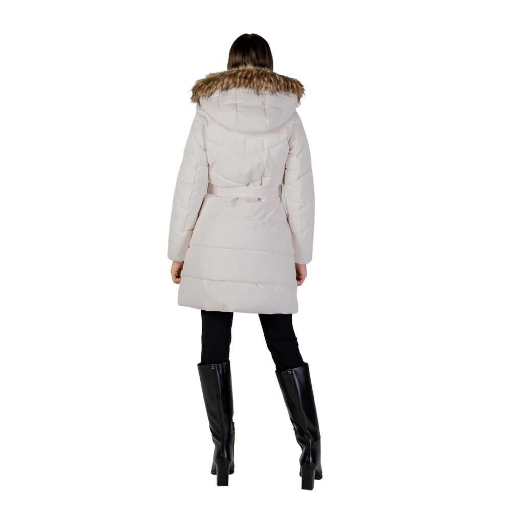Hooded Overcoat by Guess for women in polyester faux fur cream showcases a architectural silhouette, artfully detailed with a distinctive and functional lightweight, pockets, hooded & insulated for a architectural finish.