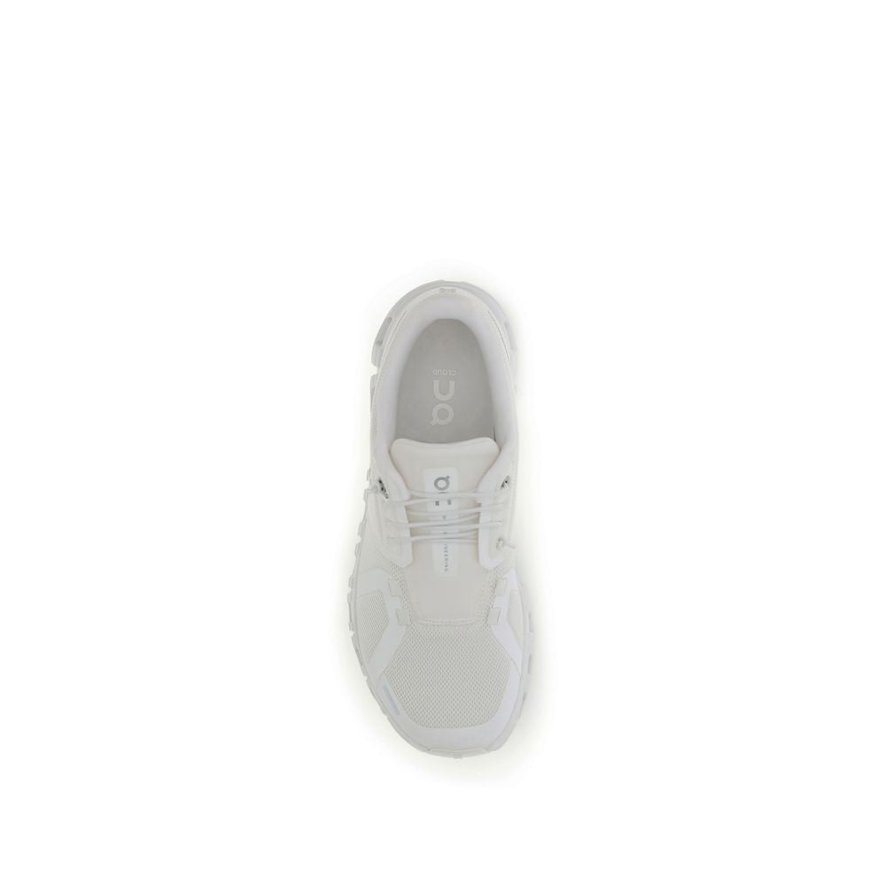 Athletic Sneakers ON women tu polyester & polyurethane white featuring a avant-garde Women's Athletic TU Polyester & Polyurethane Sneakers design with a avant-garde athletic style for a refined finish.
