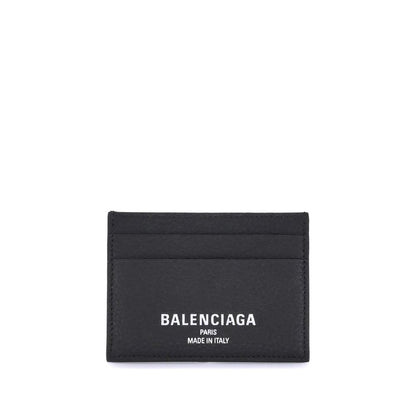 Cardholder Wallet by Balenciaga for men in bos taurus calfskin leather black presents a refined silhouette, artfully capturing the essence of the Bos Taurus Calfskin Leather Cardholder Wallet design with sophisticated card-organization compact-design for a refined look.