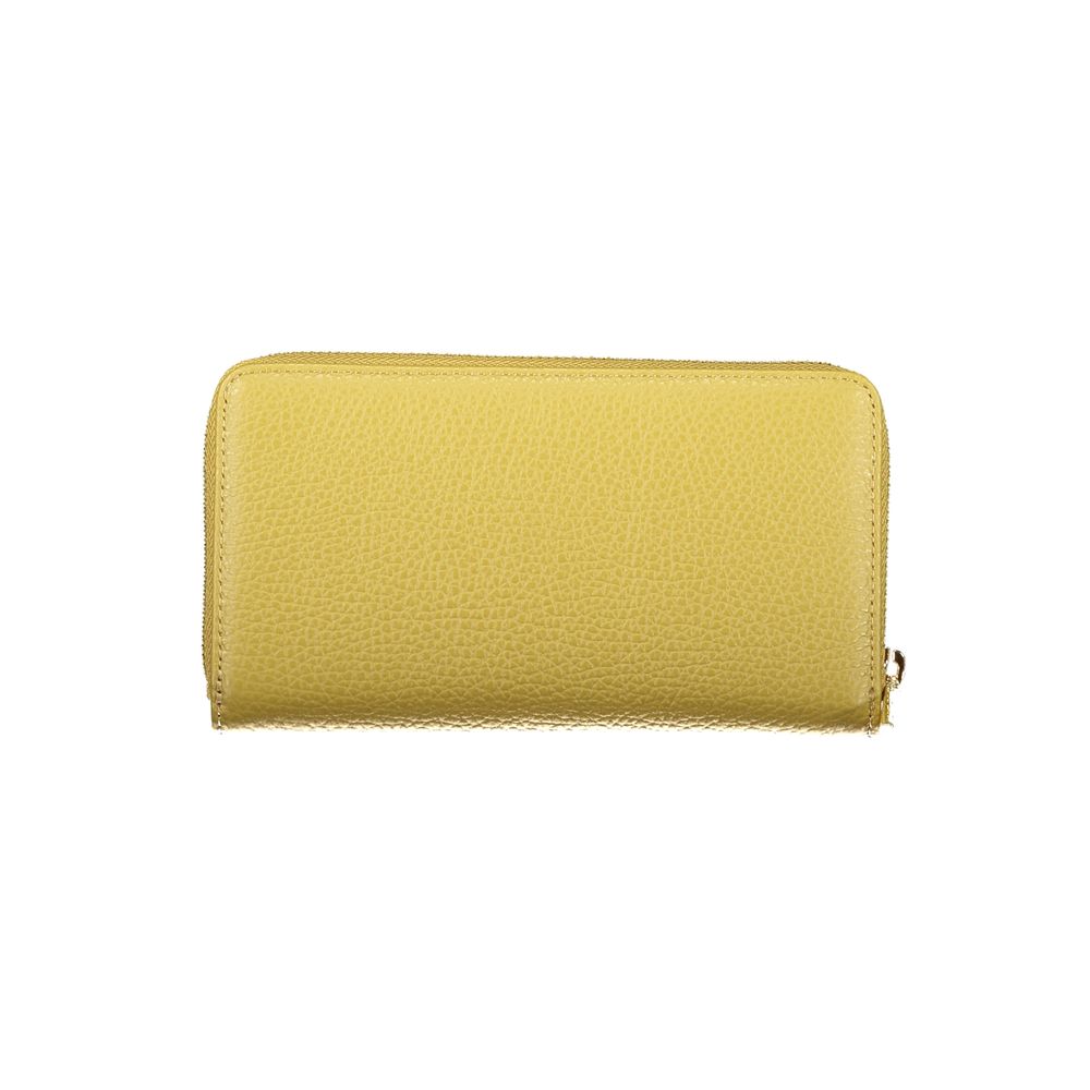 Wallet by Coccinelle for women in leather green showcases a refined silhouette, artfully detailed with the signature style of the Leather Wallet and functional .