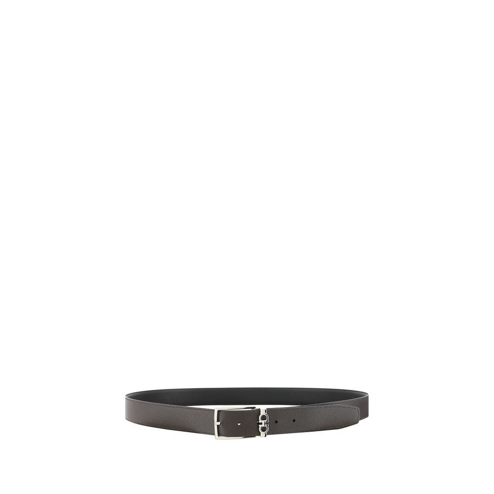 Belt by Ferragamo for men in grained bos taurus calf leather black features a artisanal-chic design, artfully capturing the essence of the Gancini Grained Bos Taurus Calf Leather Belt with a artisanal-chic finish.