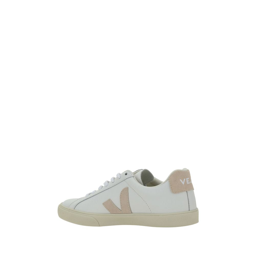 Sneakers by Veja for women in bos taurus calfskin leather white & signature features an fashionable silhouette, showcasing the premium Women's Fashion Bos Taurus Calfskin Leather Sneakers in a fashionable fashion style that offers a fashionable finish for refined style.