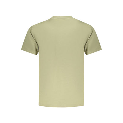 T-Shirt by Vans for men in cotton green & print showcases a dramatic silhouette, elegantly detailed with a dramatic and for a truly dramatic finish.