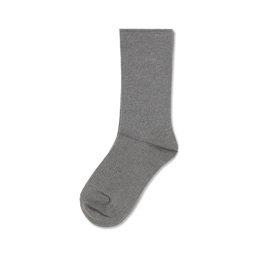 Socks by Brunello Cucinelli for women in cashmere silk & polyamide gray presents a perennial silhouette, artfully capturing the refined essence of the perennial Women's Cashmere Silk & Polyamide Socks design with a perennial finish.