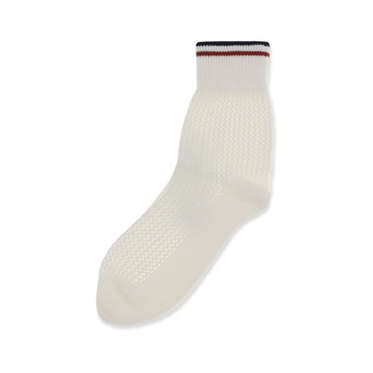 Socks by Brunello Cucinelli for women in cotton white features a contemporary knit construction, showcasing the sophisticated design of this Women's Cotton Socks with its contemporary finish.