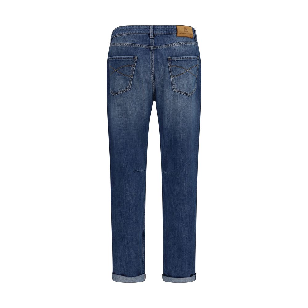 Jeans by Brunello Cucinelli for men in cotton denim blue & signature features an sophisticated and straight-leg with a precise long, creating a sophisticated and sophisticated silhouette.