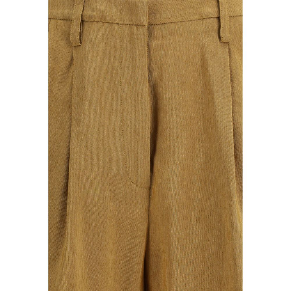 Bermuda Shorts by Forte_Forte for women in linen viscose beige, natural & signature features a sartorial silhouette, showcasing a sartorial relaxed-fit & regular-fit and short with a sophisticated for a sartorial look.