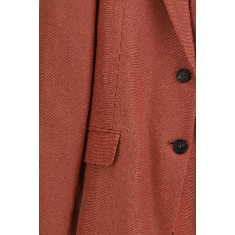 This Blazer by Brunello Cucinelli for women in linen multicolor & natural presents a tailored silhouette, meticulously tailored with a tailored and distinctive for a tailored finish.