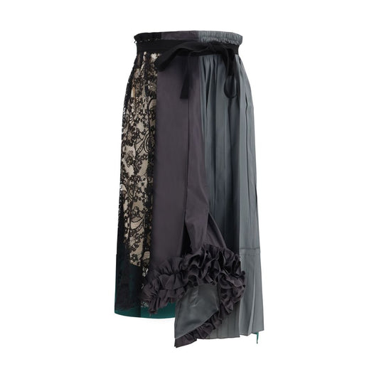 Skirt by Prada for women in silk multicolor & patchwork features a sublime silhouette, showcasing the sublime design of the Women's Silk Midi Skirt in a sophisticated midi.