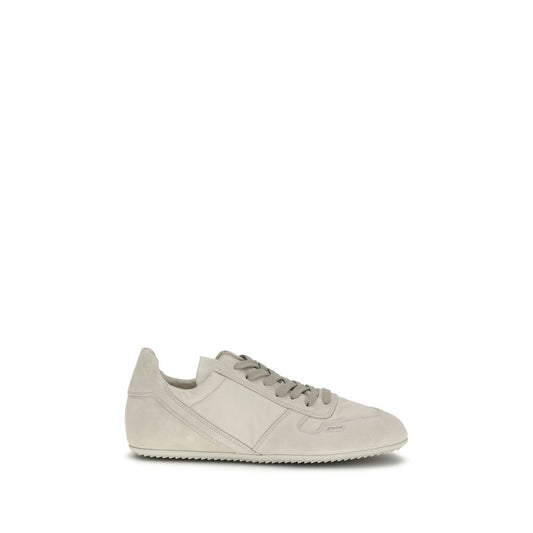 Sneakers by Rick Owens for men in bos taurus suede calf leather gray presents a sumptuous silhouette, artfully capturing the essence of the Play Men's Low Top Bos Taurus Suede Calf Leather Sneakers with its sumptuous low-top style design.