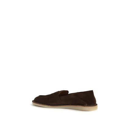 Loafer Slip-On Shoes by Dolce & Gabbana for men in bos taurus calf suede leather brown & natural showcases a timeless silhouette from the Men's Bos Taurus Calf Suede Leather Loafer Slip-On Shoes collection, featuring a timeless and for a timeless finish.