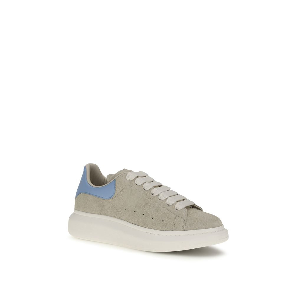 Sneakers by Alexander McQueen for men in bos taurus calf suede leather beige & signature presents a sumptuous silhouette, artfully capturing the essence of the Icon Men's Chunky Bos Taurus Calf Suede Leather Sneakers with its sumptuous chunky style design.